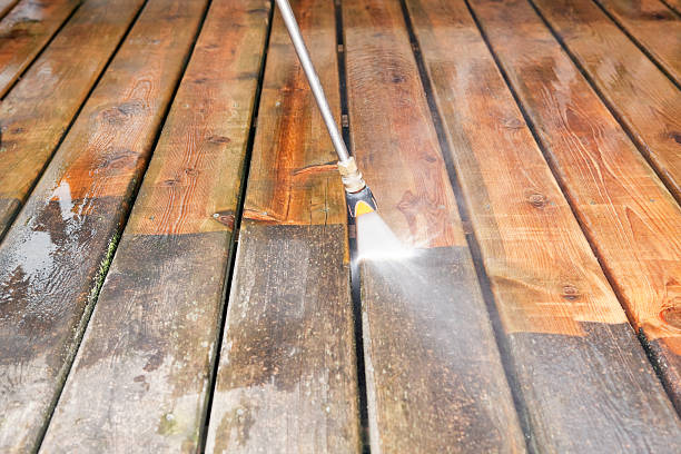 Best Sidewalk and Walkway Cleaning  in Brownwood, TX